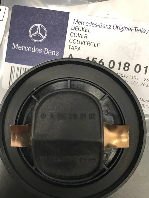 Genuine Mercedes Benz AMG Engine Oil Fillter Cap (NEW) A1560180102 - Image 2 of 2