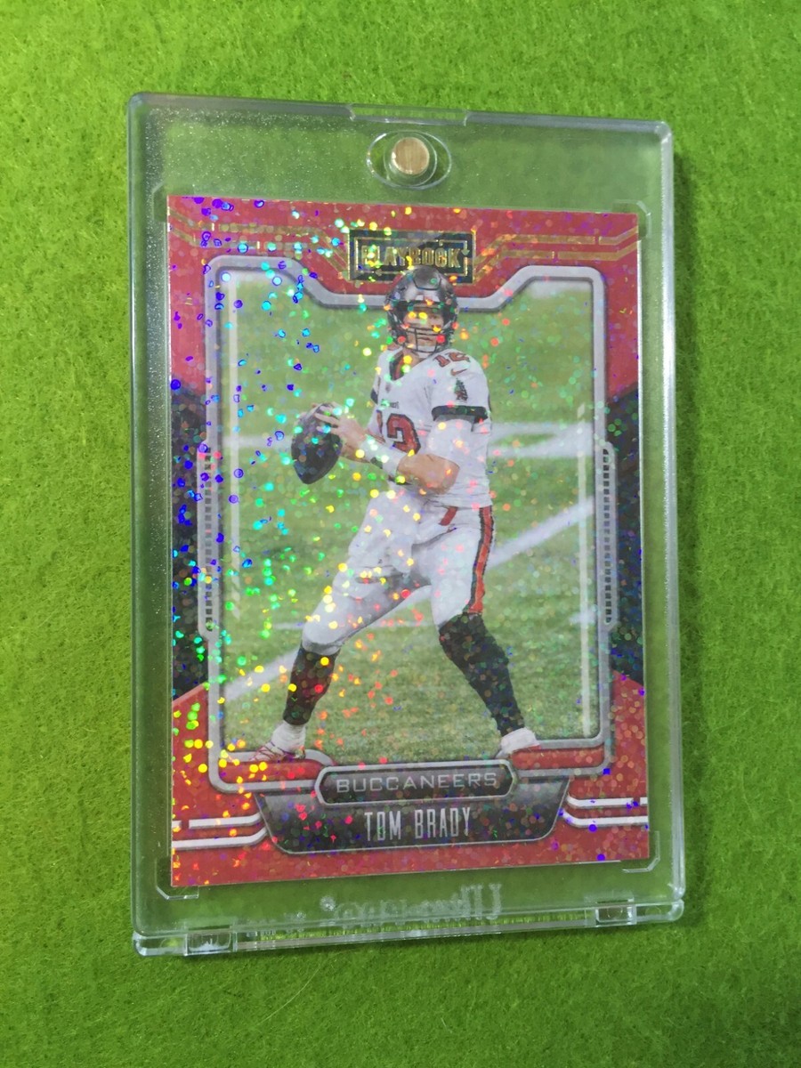 Tom Brady WHITE SPARKLE PRIZM CARD BUCCANEERS 2021 Panini