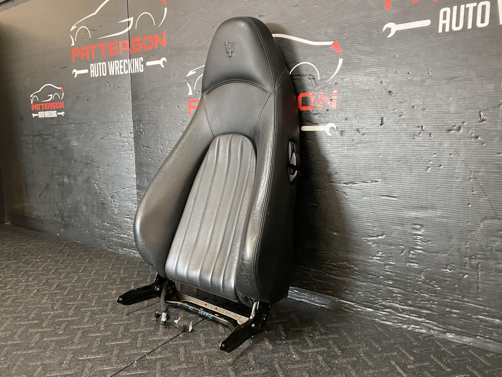2004 MASERATI COUPE GT FRONT DRIVER LEFT LH SEAT UPPER BACK BLACK LEATHER
