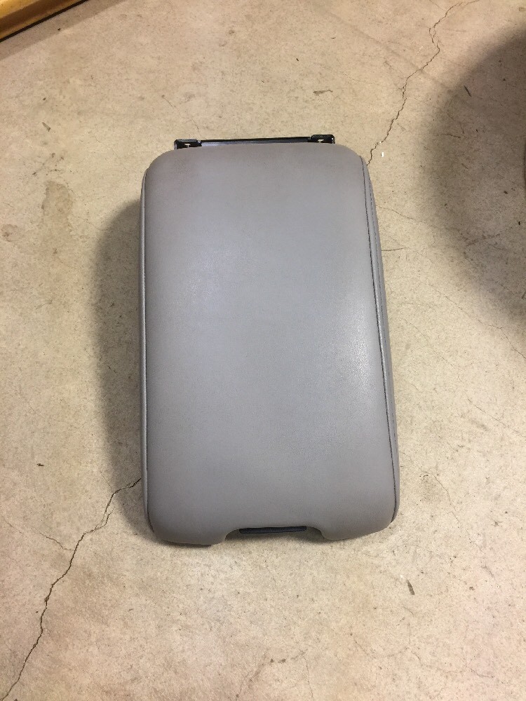 INFINITI G37 G37S G35 COUPE SEDAN 20072010 CENTER CONSOLE ARM REST