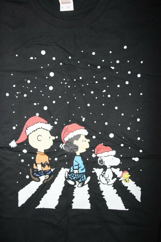 Christmas Abbey Road inspired Boy with Dog & friends T-Shirt XL, Black - Picture 2 of 4