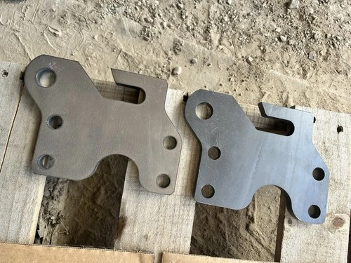 JOHN DEERE 1025R 1026R 2025R TRACTOR FRONT QUICK HITCH SUPPORT BRACKETS LVU34571