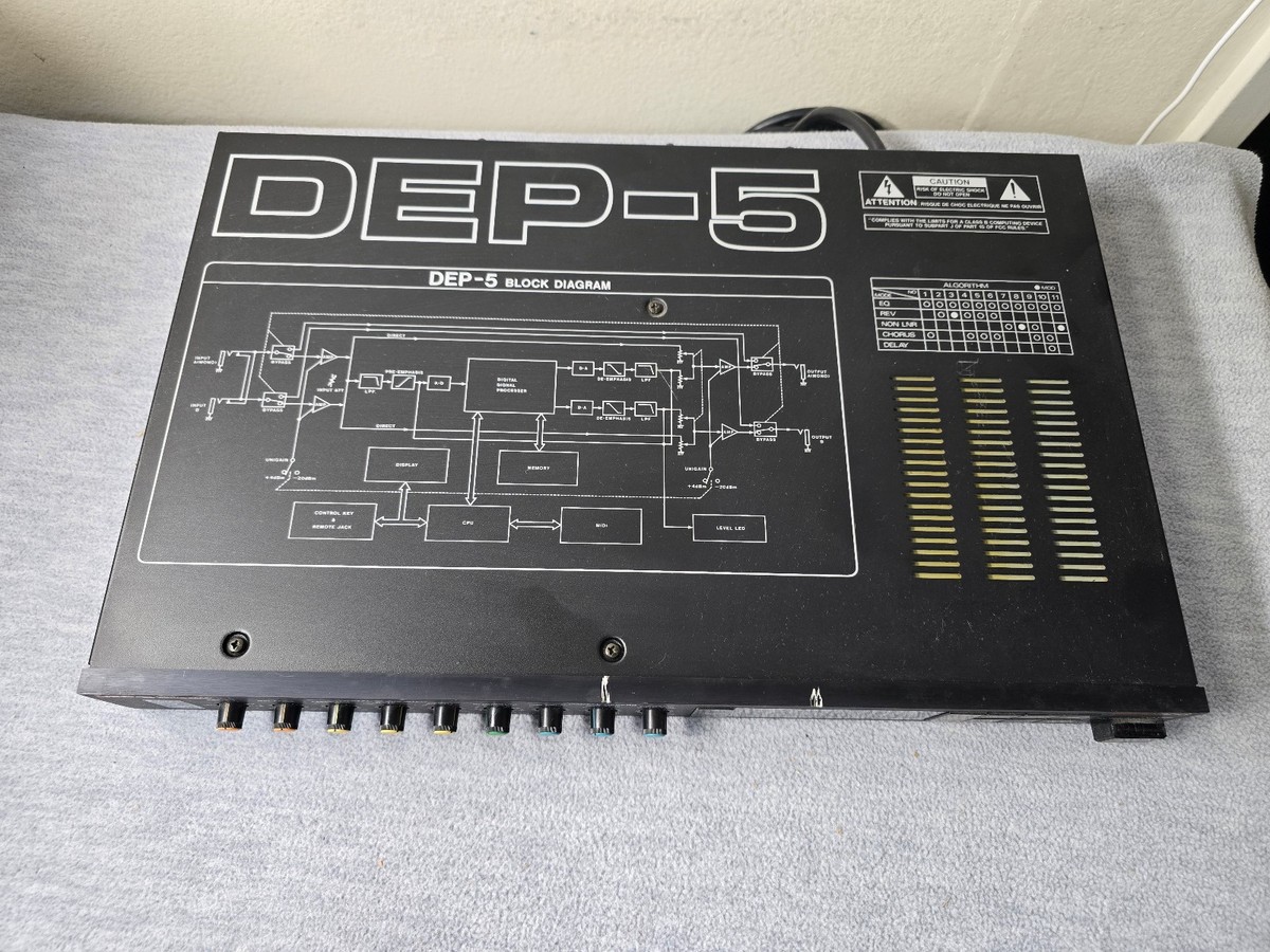 ROLAND DEP-5 デジタル・マルチエフェクト・プロセッサー Roland Dep-5 Digital Effects Processor - Black for sale
