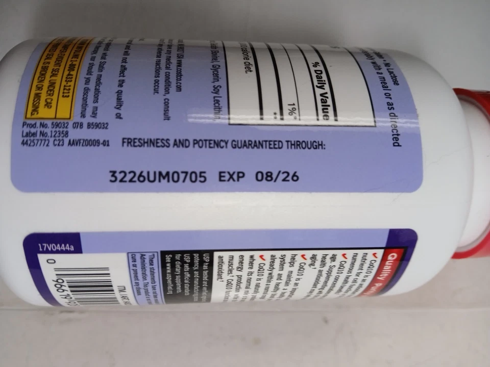 Kirkland Signature CoQ10 300 mg 100 cápsulas blandas - salud cardíaca y energía caducidad 08/2026 Foto 4 de 4