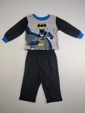 Batman 2 Piece Pajama Set Infant 18M Gray Black DC Comics Long Sleeve Sleepwear