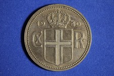 1940 Iceland 2 Kronur Aluminum-Bronze Coin #M24811
