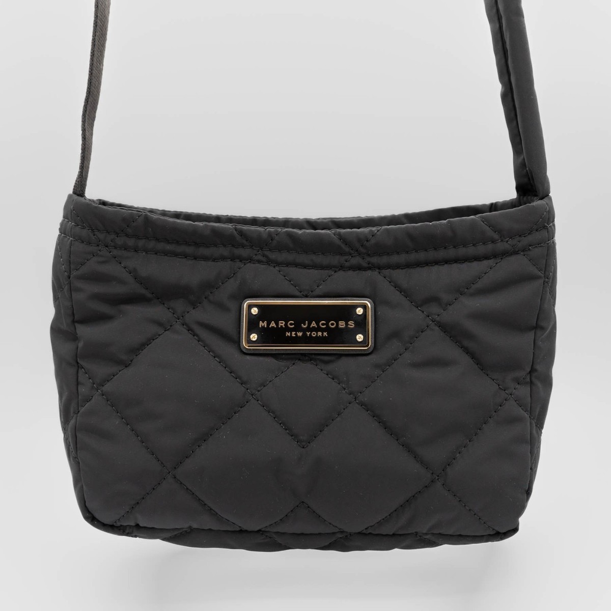 NWT Marc Jacobs Quilted Nylon Crossbody Bag in Black H107M06SP21