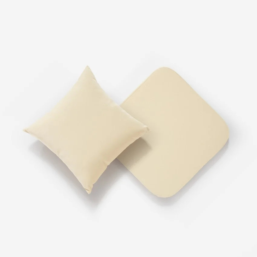 Coussins imperméables beige Verve pour vos longs déjeuners d'été sur la terrasse