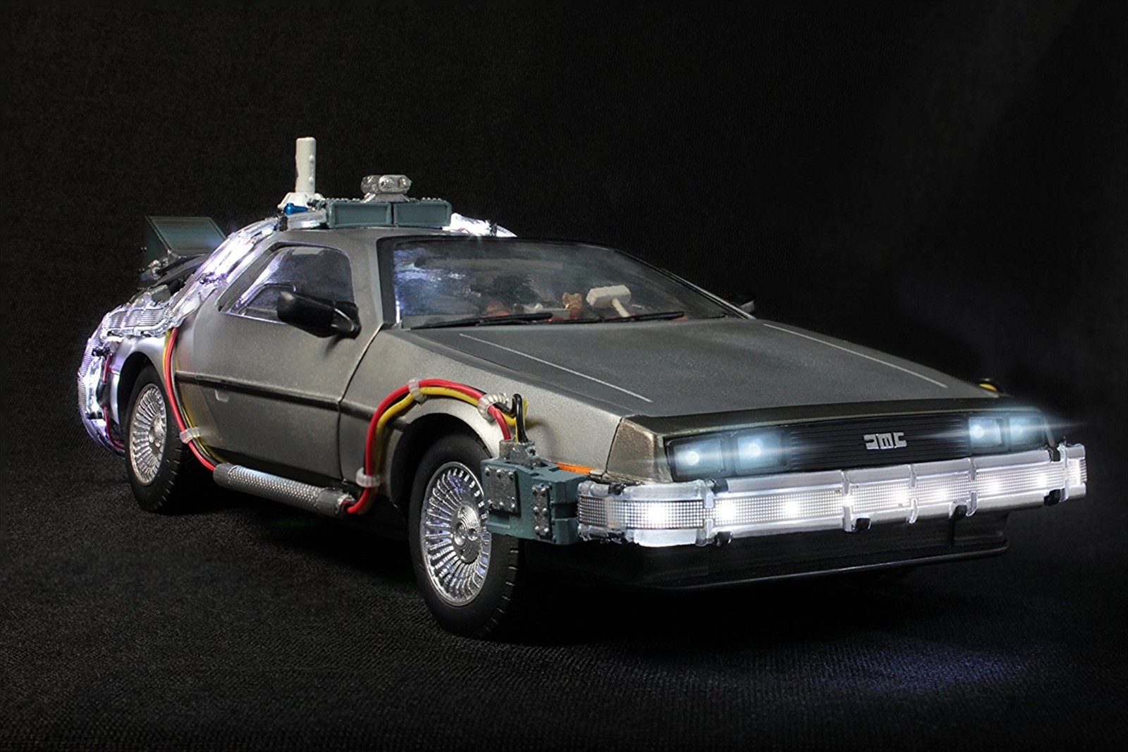 floating delorean toy