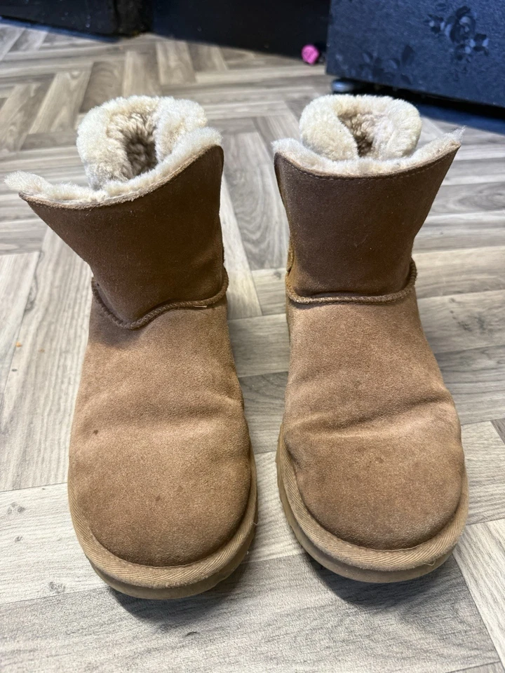 100% Authentic UGG Classic Mini II Chestnut 1016222 Women's Boots Size uk6, photo 2 of 5