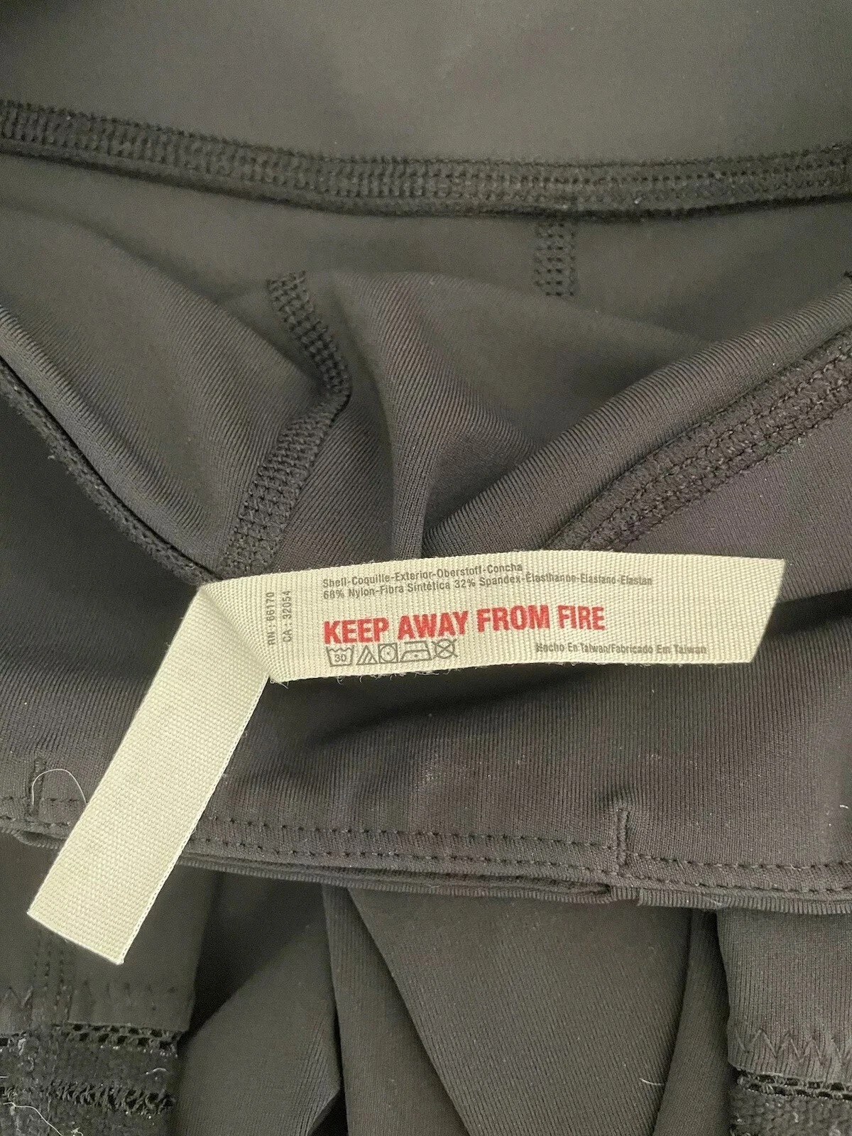 free-people-movement genesis scalloped edge leggings
