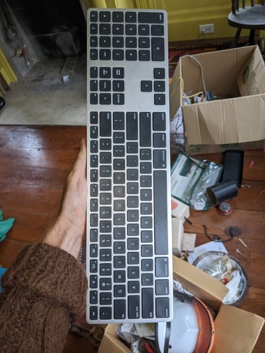 Matias Wireless Aluminum Keyboard, Space Gray - Picture 3 of 3