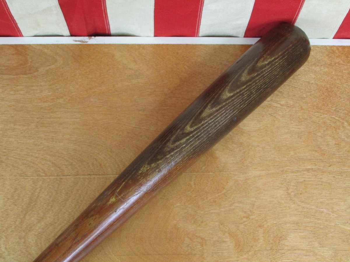 AJ3 Maple Old Hickory Baseball Bat 34/32.5 oz. D/S