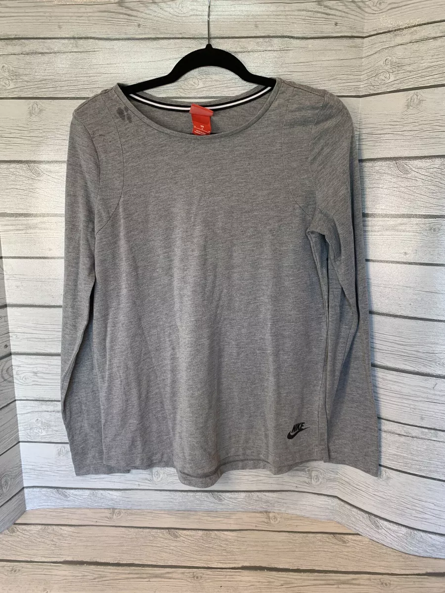 Vintage Red Tag NIKE Women's Medium Long Sleeve Gray Shirt Tee Shirt Active  Wear