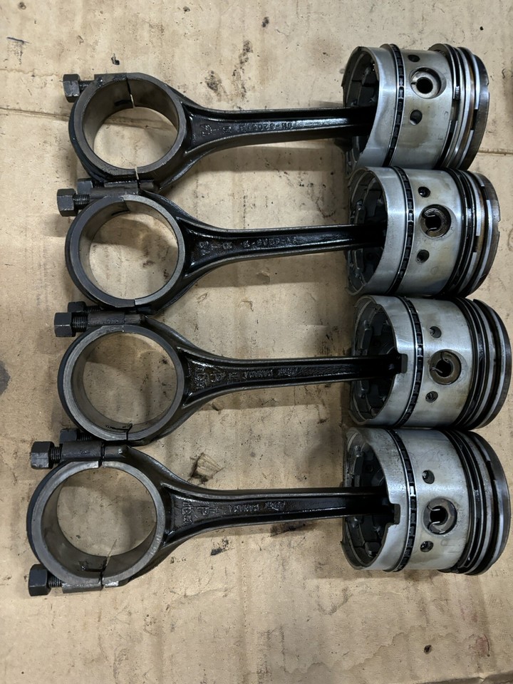 VINTAGE FORD 8N TRACTOR - ENGINE RODS & PISTONS -STD-1951 | eBay