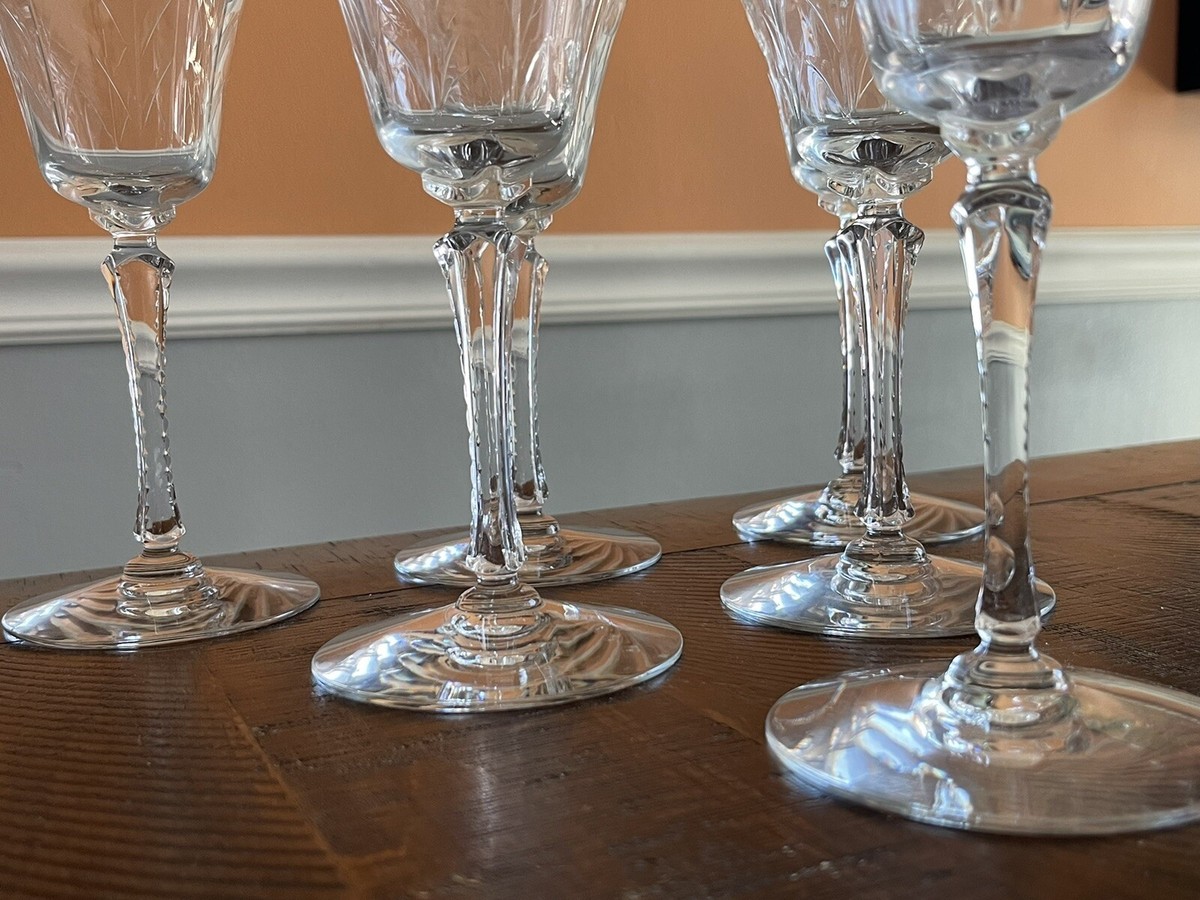 Vintage Seneca Wine Glasses 488-3 Cut Dots Flowers Set Of 6 Vintage Seneca Wine Glasses 488-3 Cut Dots Flowers Set Of 6