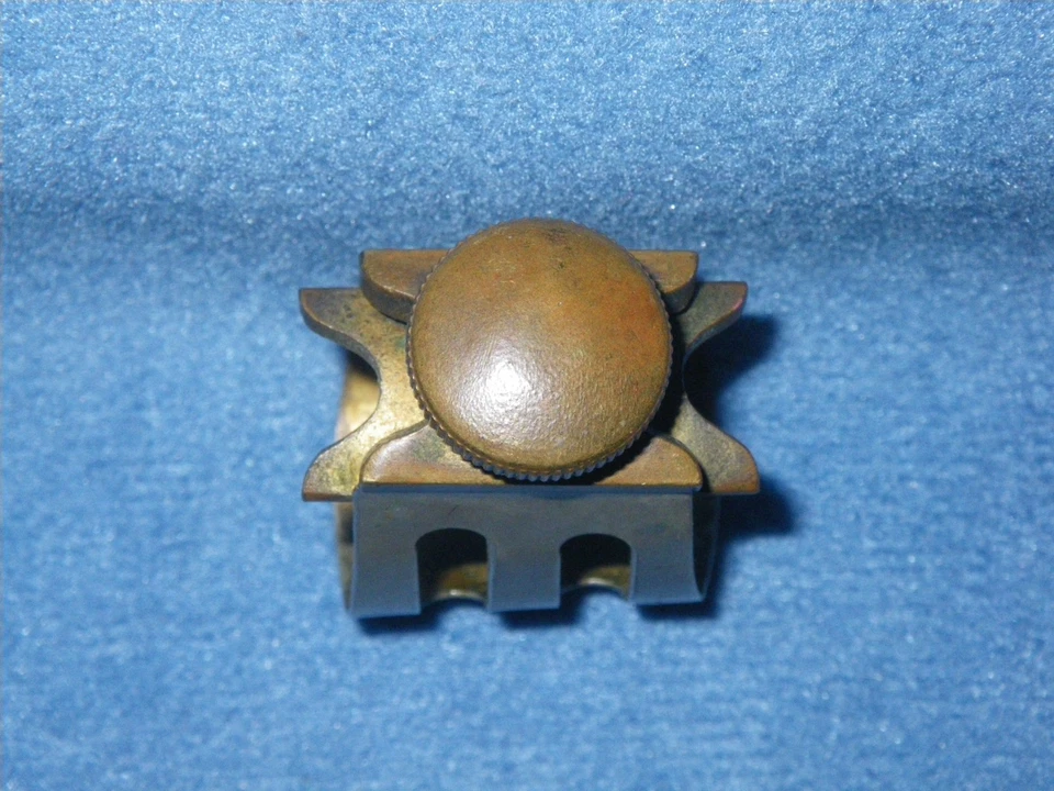 LIGATURA DE SAXOFÓN TENOR OTTO LINK DE COLECCIÓN para BOQUILLA MAESTRA DE METAL CUATRO ESTRELLAS Foto 3 de 4