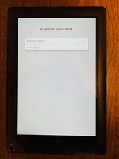 Barnes  Noble NOOK HD 32GB 9" Black Android Tablet BNTV600 w/ Red CaseBundle
