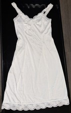 Vintage Olga White Sleeping Nightgown Size 32 Nylon Nightie 1325F