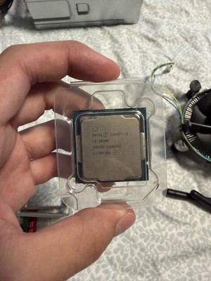 Intel Core i3-10100 3.60GHz 4-Core CPU (SRH3N) & Stock CPU Cooler