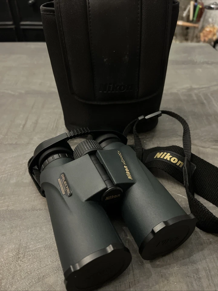Nikon Monarch ATB Binoculars 12x42 5° Dielectric Prism Coating Waterproof Case - Image 3 of 4