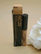 M.A.C Studio Fix 24-Hour Smooth Wear Concealer NC30 024 fl oz New In Box