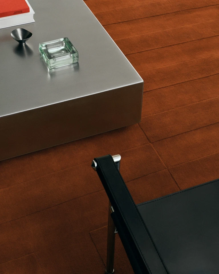 Alfombra Nordic Knots marrón claro - una alfombra de lana acolchada a mano disponible en cualquier tamaño Foto 4 de 4