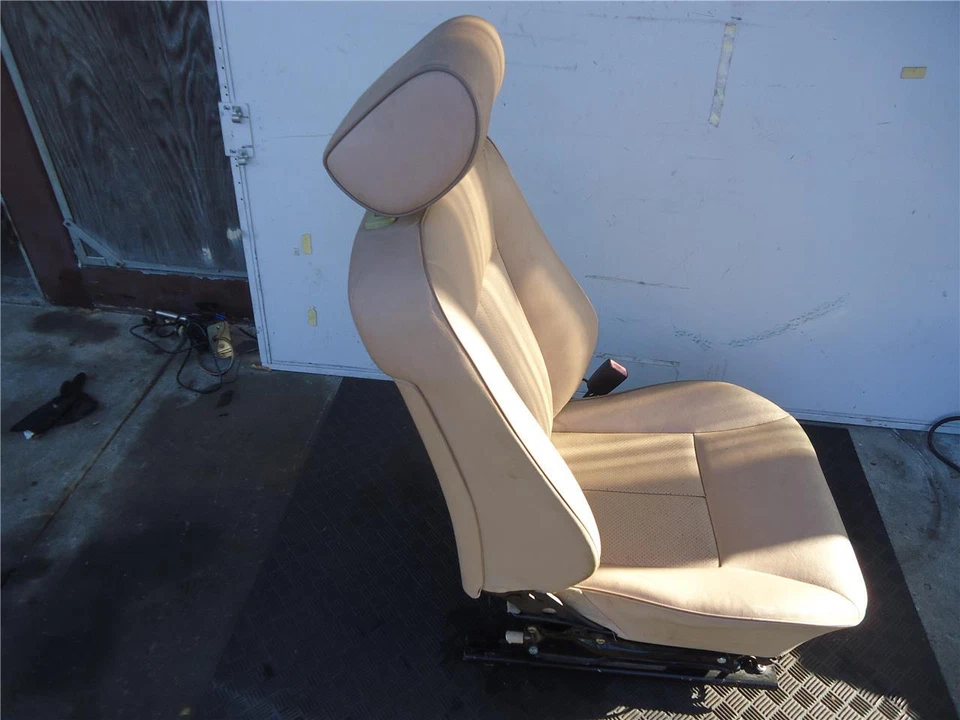 Mercedes-Benz E 320 2000 asiento delantero derecho Foto 2 de 4