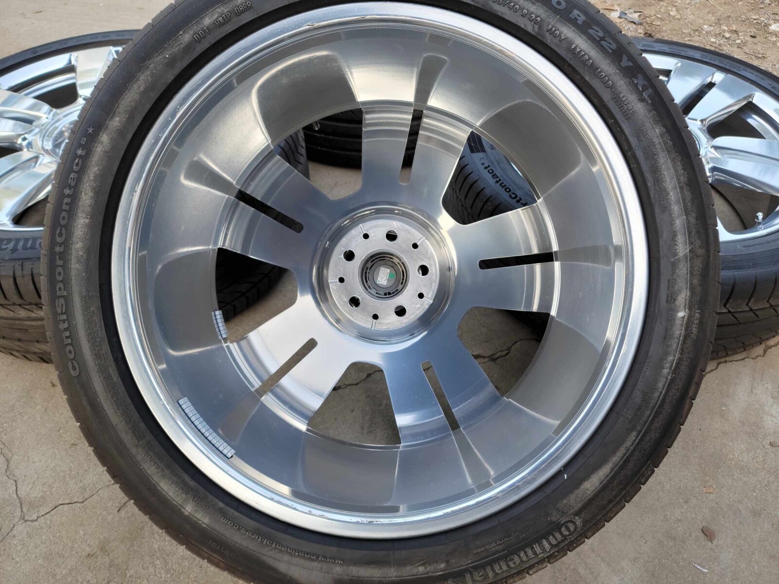 22" NEW OEM FACTORY ORIGINAL ROLLS ROYCE PHANTOM VIII CULLINAN WHEELS RIMS TIRES