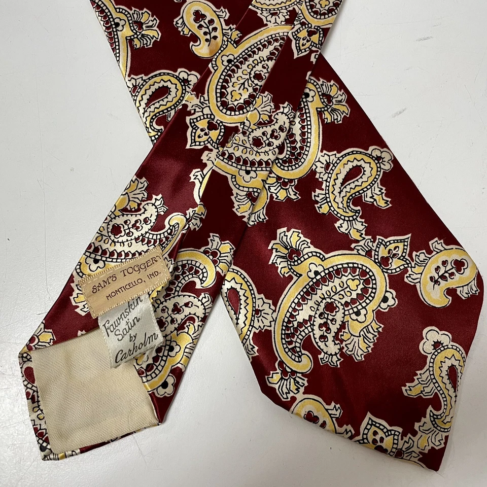 Corbata Columpio Hollywood FOULARD Roja Años 40 De Colección SATÉN Rockabilly ENMARCADA PAISLEY Foto 3 de 4