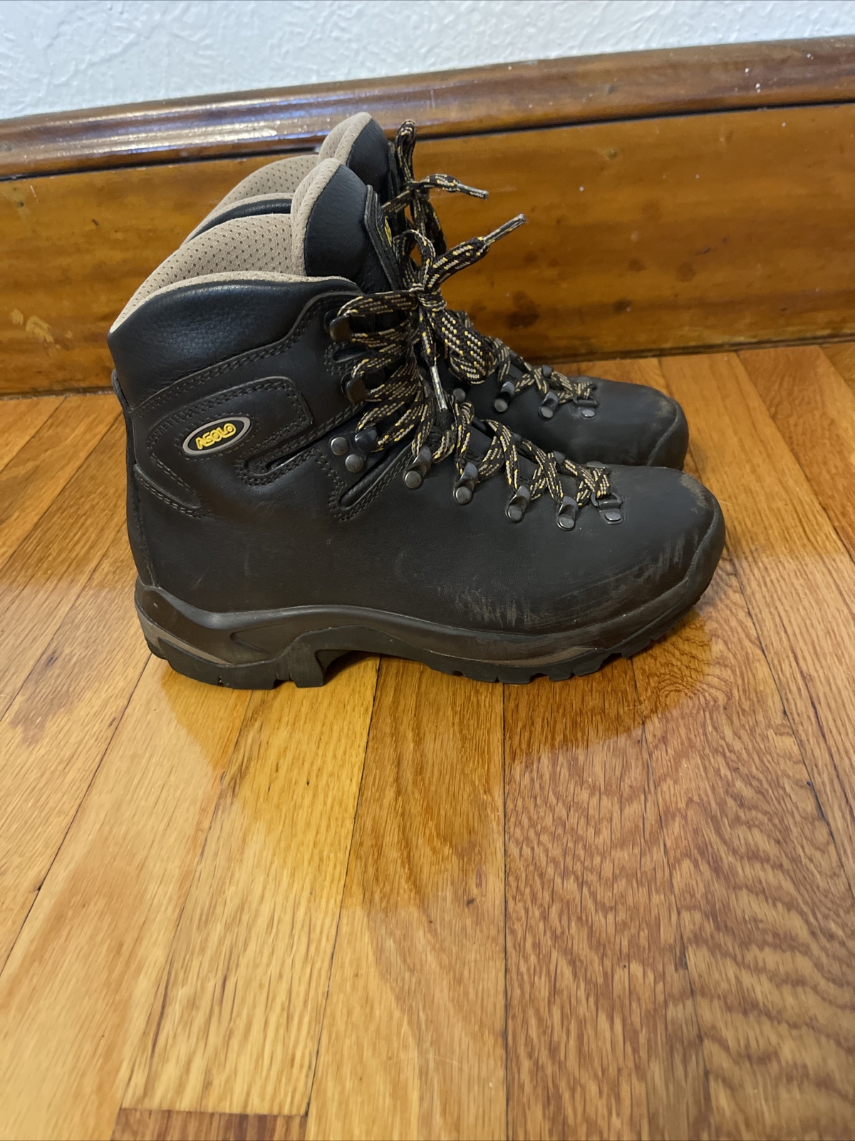 Asolo TPS 535 Leather Hiking Trekking Trail Boots Vibram Ladys Womens