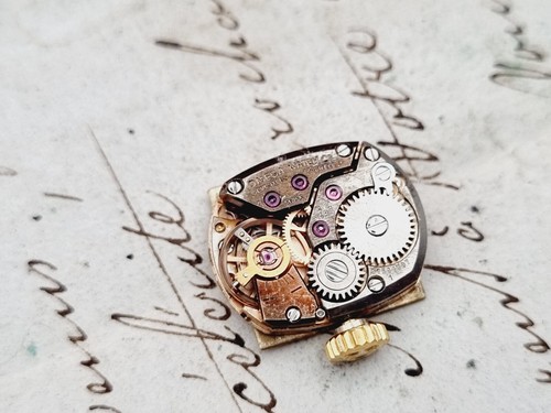 Omega Cal 485 Ladies Watch Movement and Dial Working original omega crown (A163) - Picture 5 of 5