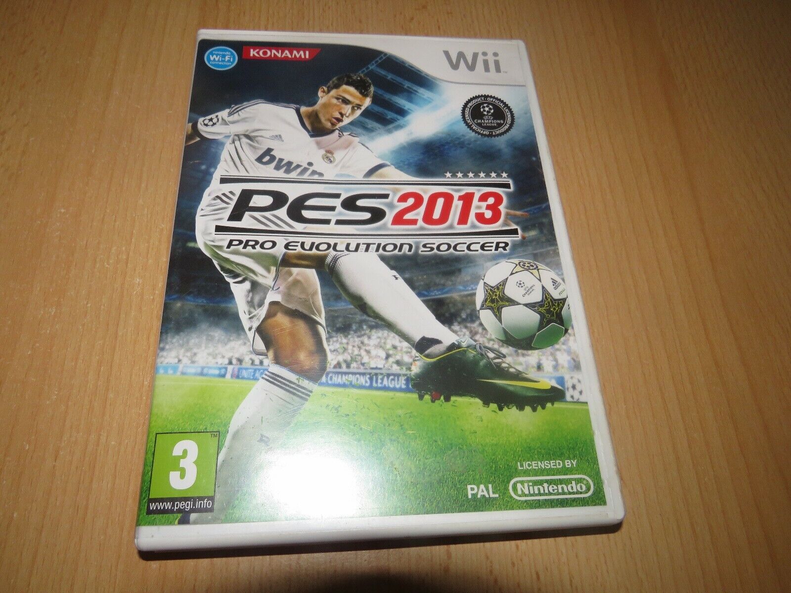 Pro Evolution Soccer 2013 - Wii Standard Edition: Wii: Video Games 