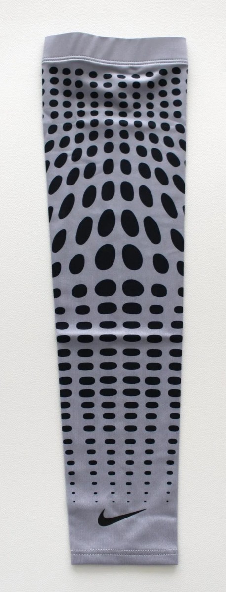 grey nike arm sleeve