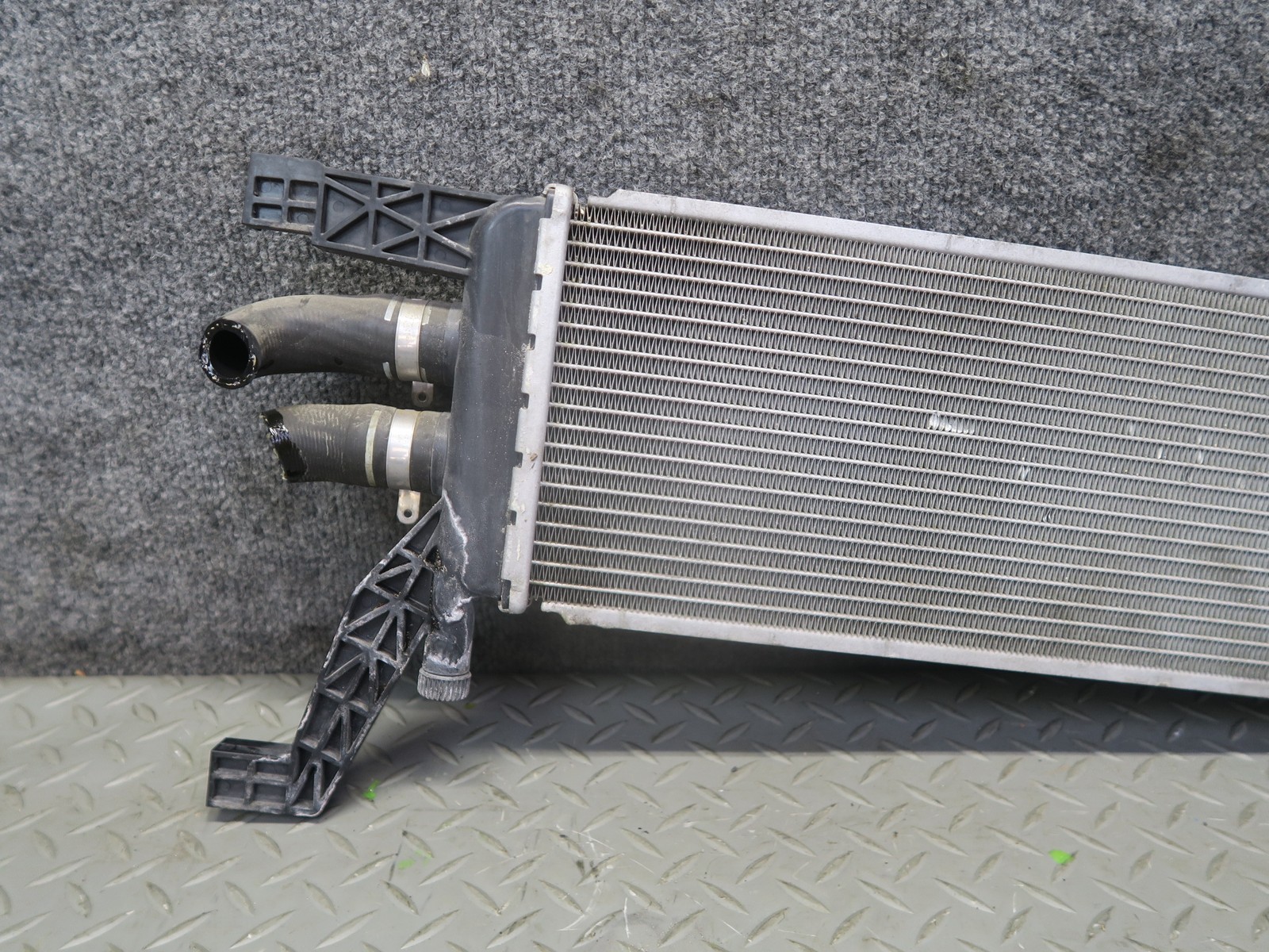 Maserati Quattroporte S Q4 2014-2021 Radiator