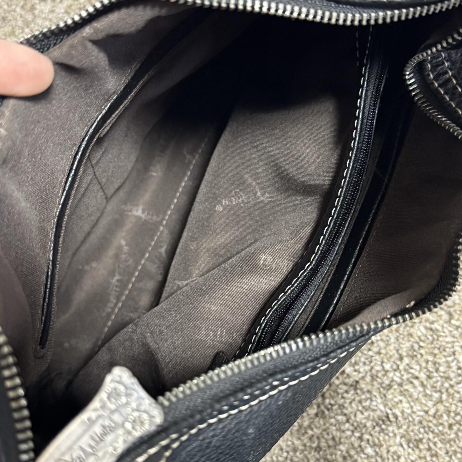 Trinity Ranch Cowhide Collection Tooled Black Han… - image 9