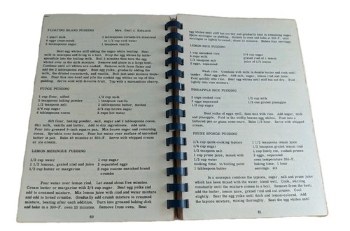 Vintage Golden Slovic-American Recipes Of St. Mary's PTA Passaic NJ - Picture 4 of 8