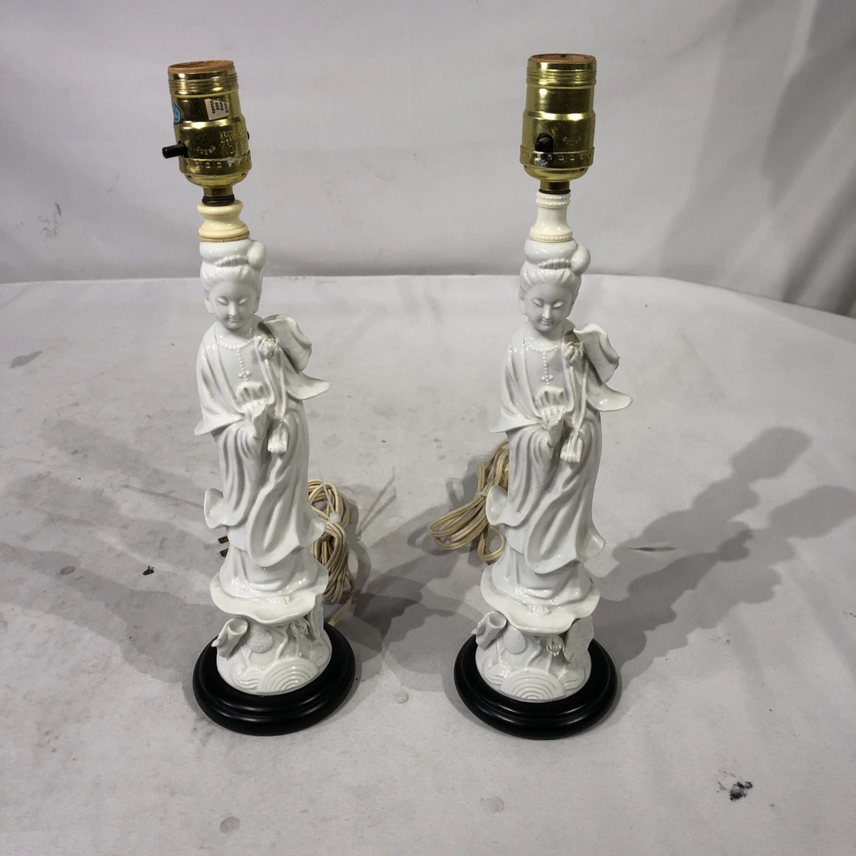 古董中国Kwan-殷雕像、白色雕像| eBay
