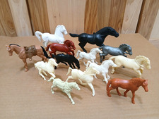 Horses Toy Plastic Lot of 13 -Marx-Tim Mee-Saddle 3"-6" - Various Colors-Vintage