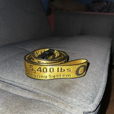 Off White Belt with Yellow One-Size-Fits-All