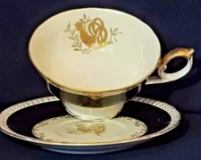 Black & 24K Gold Porcelain Footed Tea Cup with Saucer made by Del-Mar, Japan