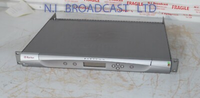 1x Raritan Paragon UMT832 32 Kanal KVM Einheiten 8-Benutzer 32-Port Cat5 KVM Switch  