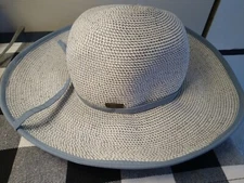 Sun N Sand Upf 50+protection. Adjustable..ladies