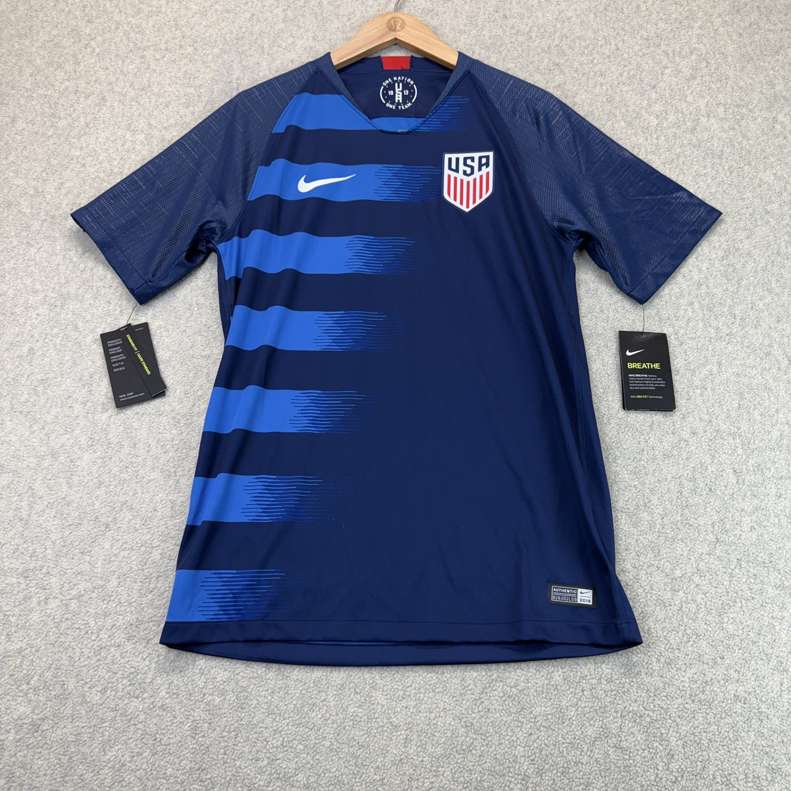 Nike 2018 USMNT USA Stadium Away Soccer Jersey Men’s S NWT 893901-410
