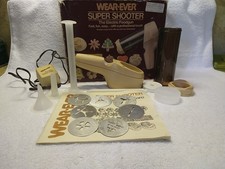 Vintage Wear-Ever Super Shooter 70123 Electric Foodgun With Accessories 
