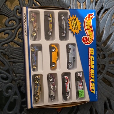 Hot Wheels 10-Car Gift Set, 1:64 Diecast Cars, Multicolor, 1998, 16297