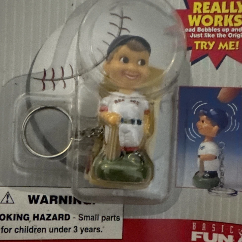 1997  Boston Red Sox- Baseball MLB Mini Bobble Head Keychain NIP - Image 3 of 4