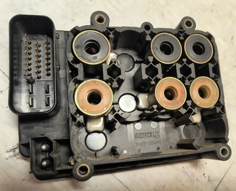 Модуль управления насосом ABS 98-03 Jaguar XJ8 XK8 XKR Vanden Plas LNC2210BD - Изображение 2 из 4