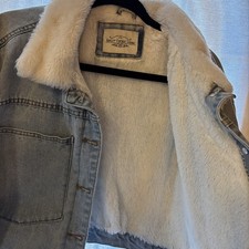 Ashley Vintage Charm Denim Jean Jacket-Sherpa Fleece Lined Blue Juniors Size M