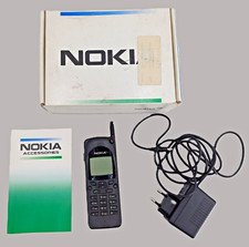 Téléphone NOKIA 2110 noir Type NHE-4NX mobile gsm boite d'origine chargeur